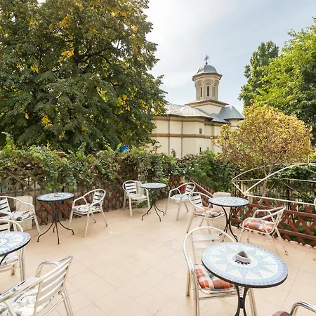 Flower's ブカレスト