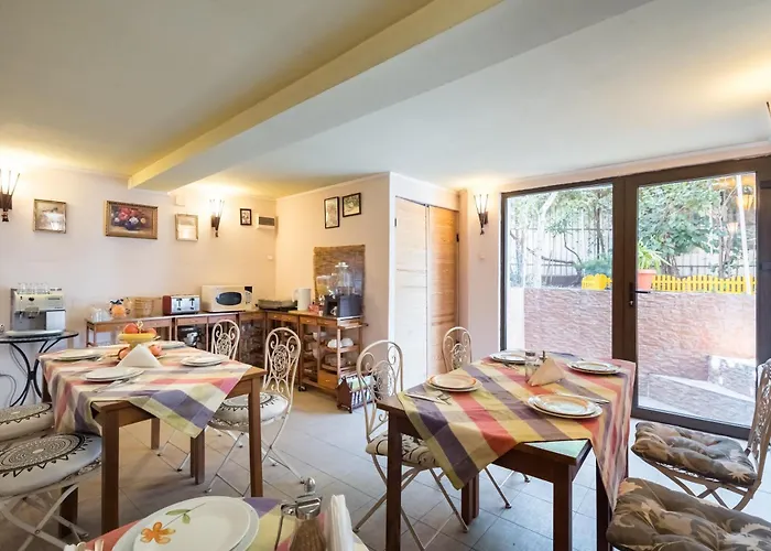 ゲストハウス Flower's 3*