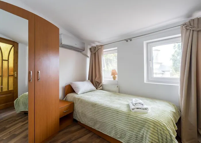 Flower's 3* Bucarest