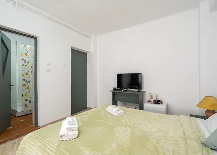 Flower's ゲストハウス