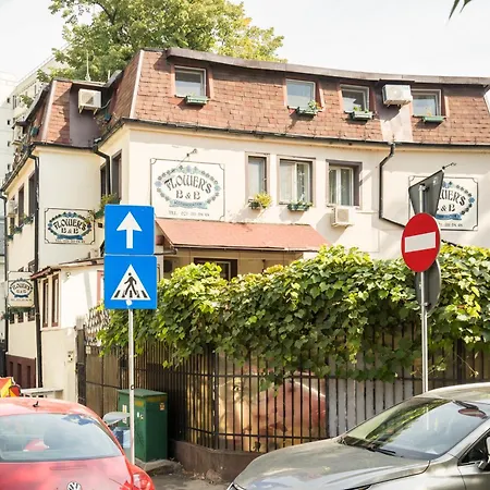 Flower's 부쿠레슈티