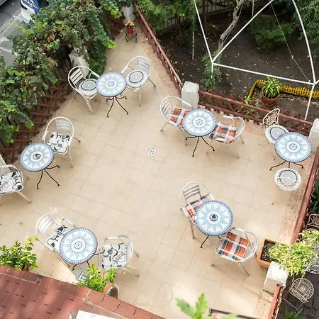 Pensionat Flower's Bukarest