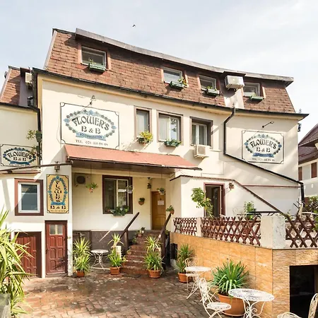 Flower's Guest house