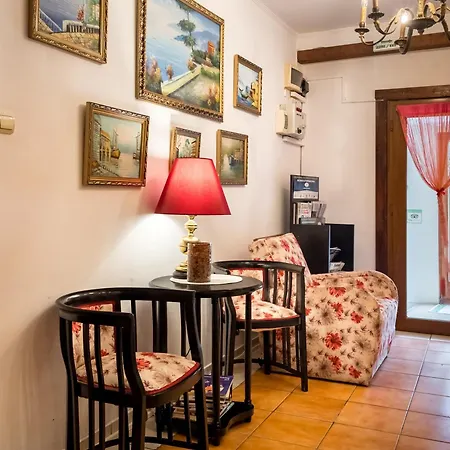 Pensionat Flower's Bukarest