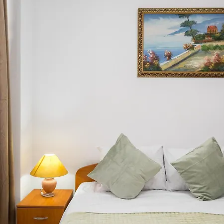 Flower's 3* Bukarest