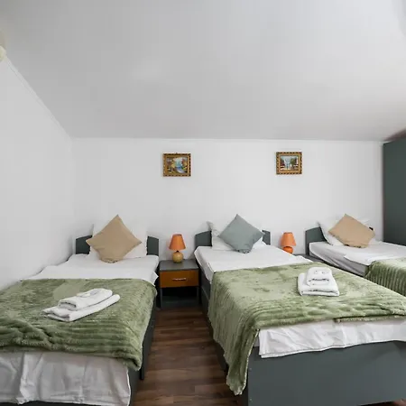 Guest house Flower's
